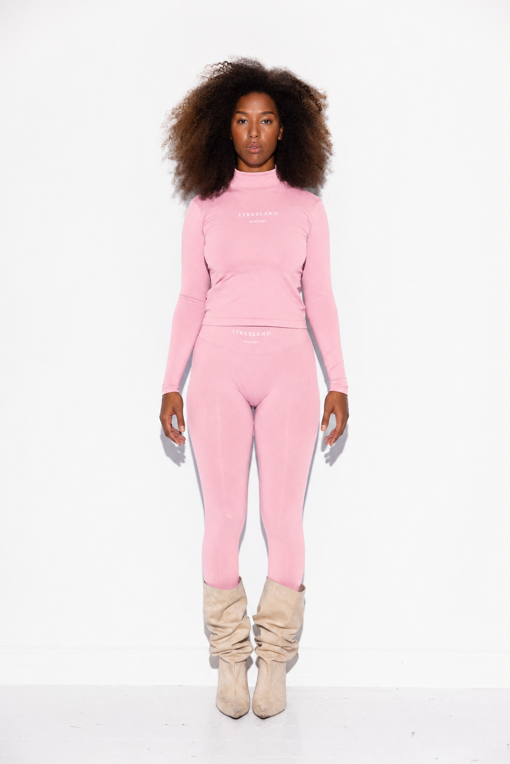 Faye High Neck w/Logo Functional Comfort-Cream Pink